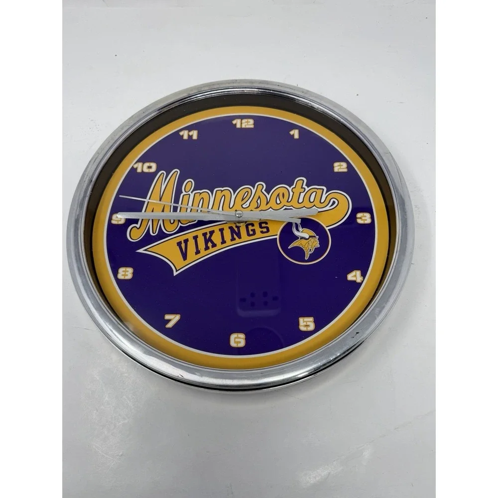 Minnesota Vikings NFL Wall Clock Chrome Frame Purple Gold‎ Desk Stand Decor